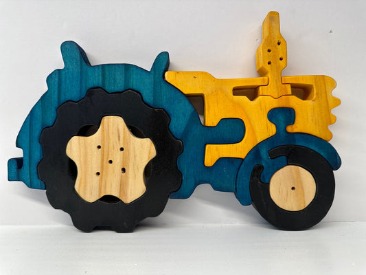 Tractor 8pc Pine Wood Puzzle 10" x 6 1/2"